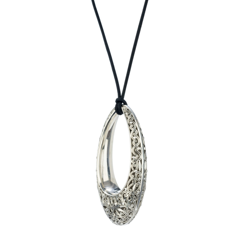 New Era Filigree Necklace in oxidized silver 925