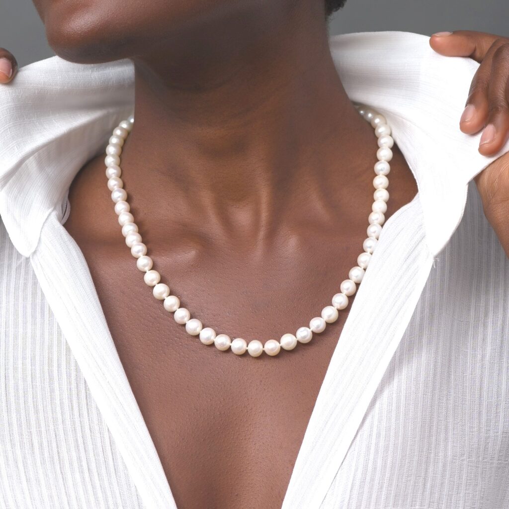 7-7.5mm White Freshwater Cultured Pearl Necklace in k14 Gold