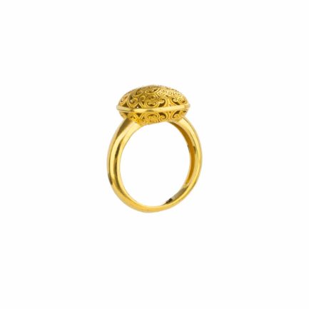 Cushion Ring in Gold plated Sterling silver 925