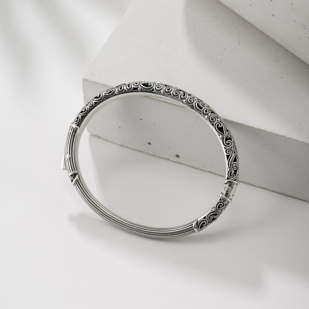 Silver Filigree Oval Bracelet with Floral Details