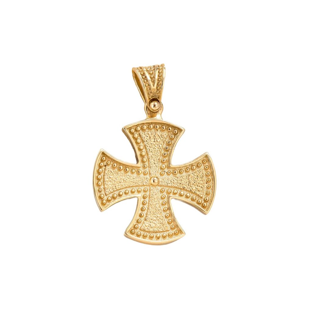 Maltese Cross Pendant in 14k Gold
