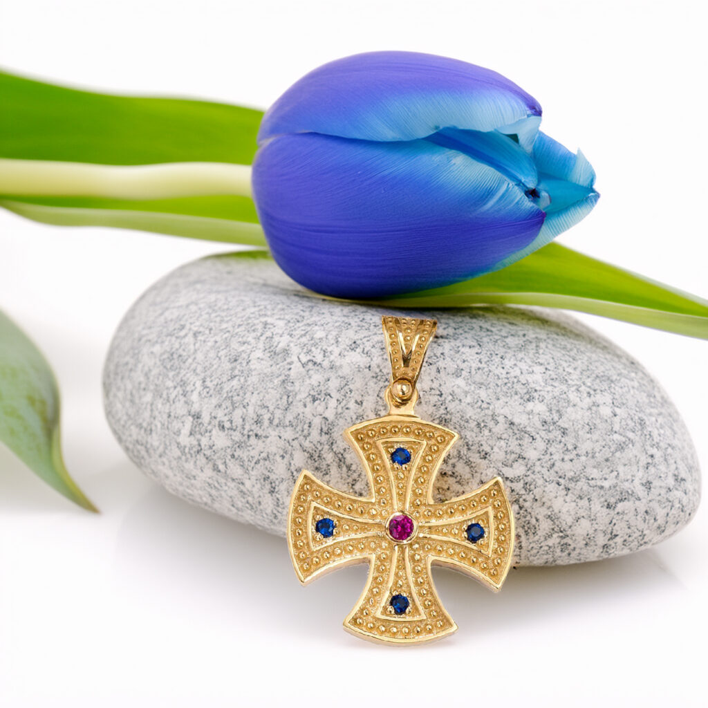 Maltese Cross with Multi Stones in k14 Gold